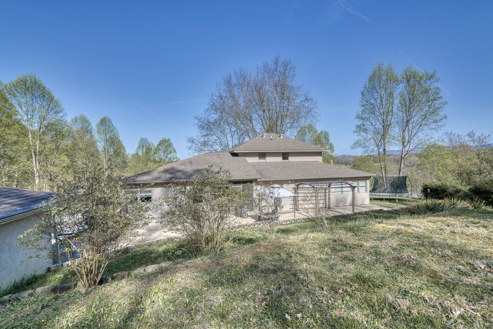 Photo #4: 16845 Providence Road