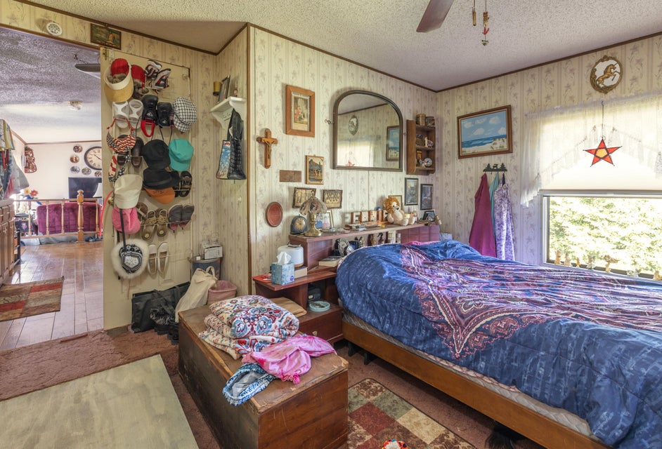 Photo #12: 736 Indian Grove Lane