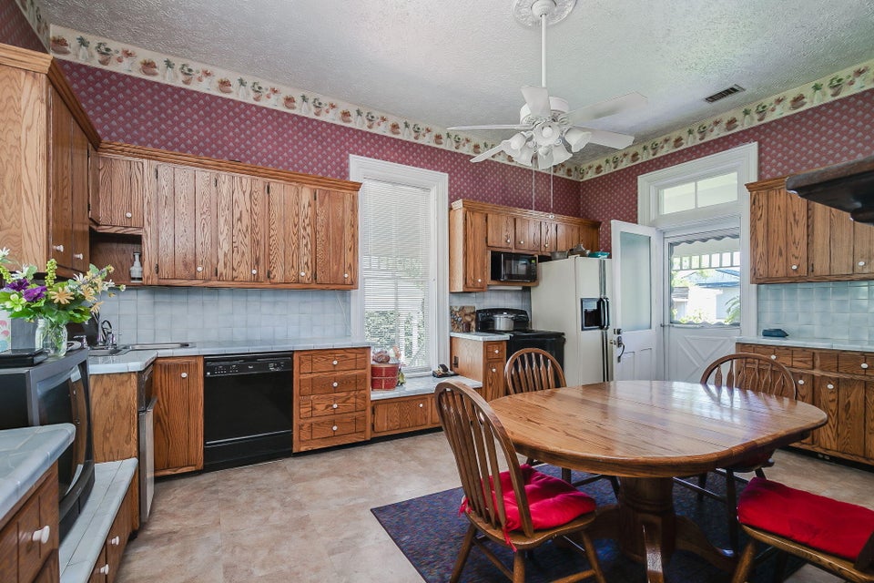 Photo #16: 1010 Sevier Terrace Drive