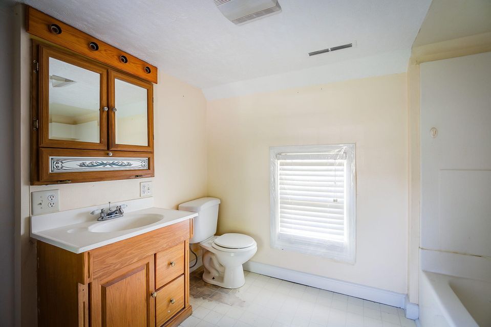 Photo #61: 1010 Sevier Terrace Drive