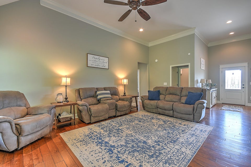 Photo #24: 162 Cameron Ct