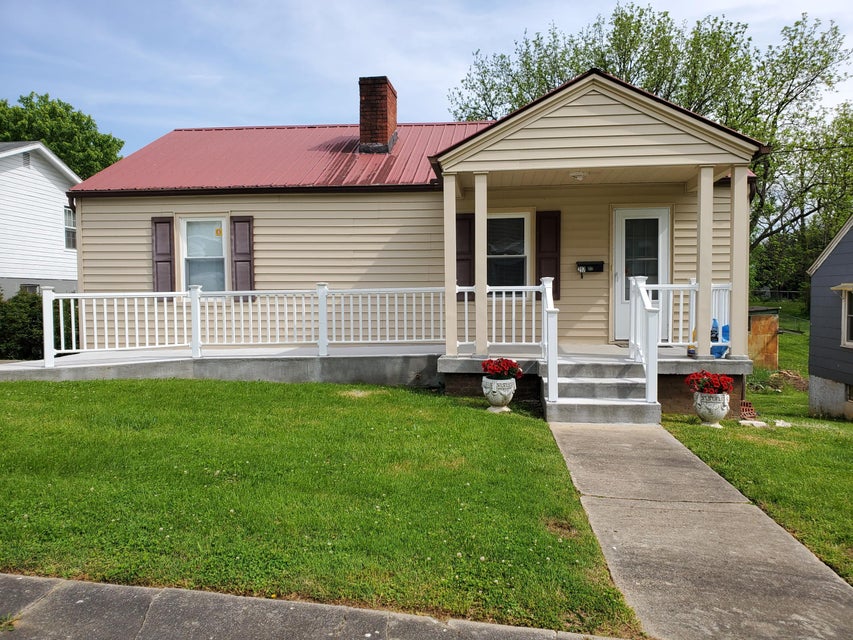 Photo #3: 217 Unaka Street
