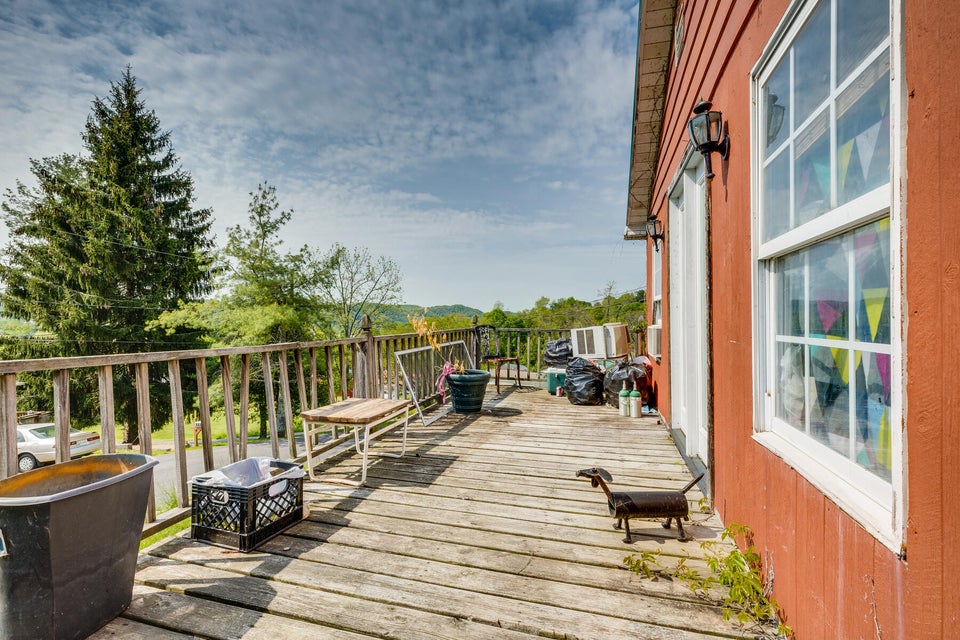 Photo #4: 321 Boone Street