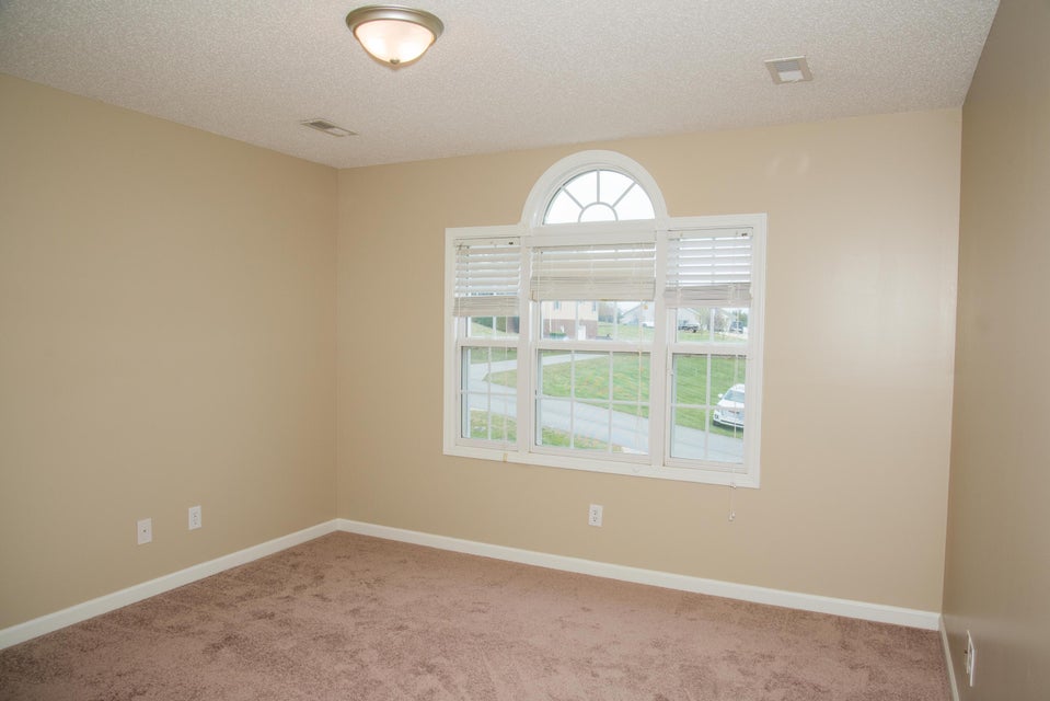 Photo #44: 105 Willow Ridge Drive
