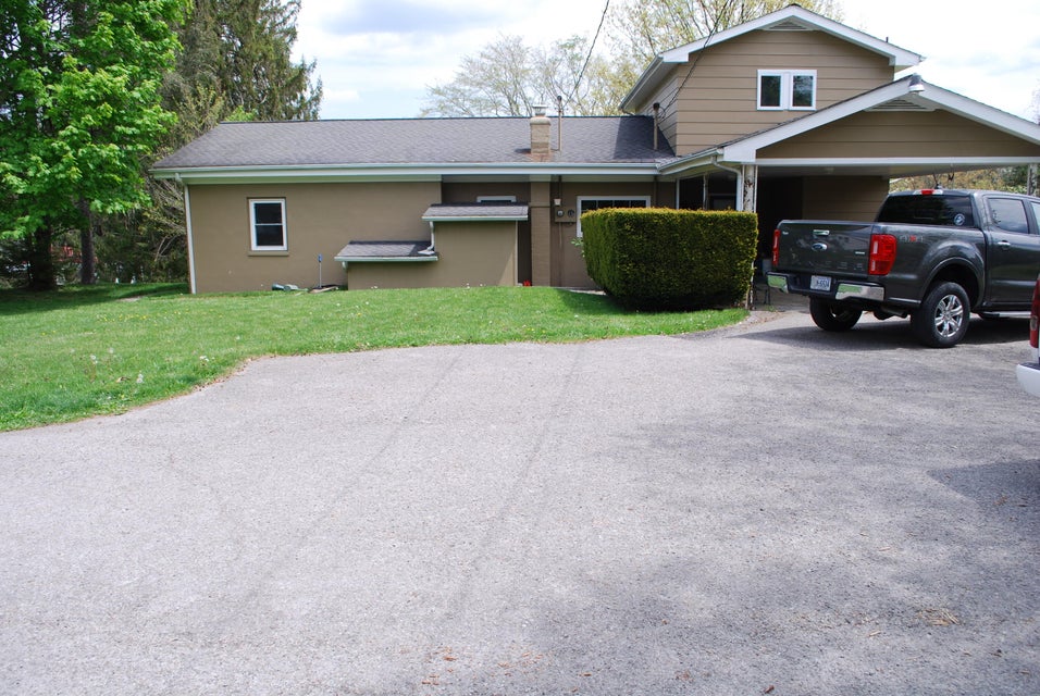 Photo #10: 116 Barker Avenue