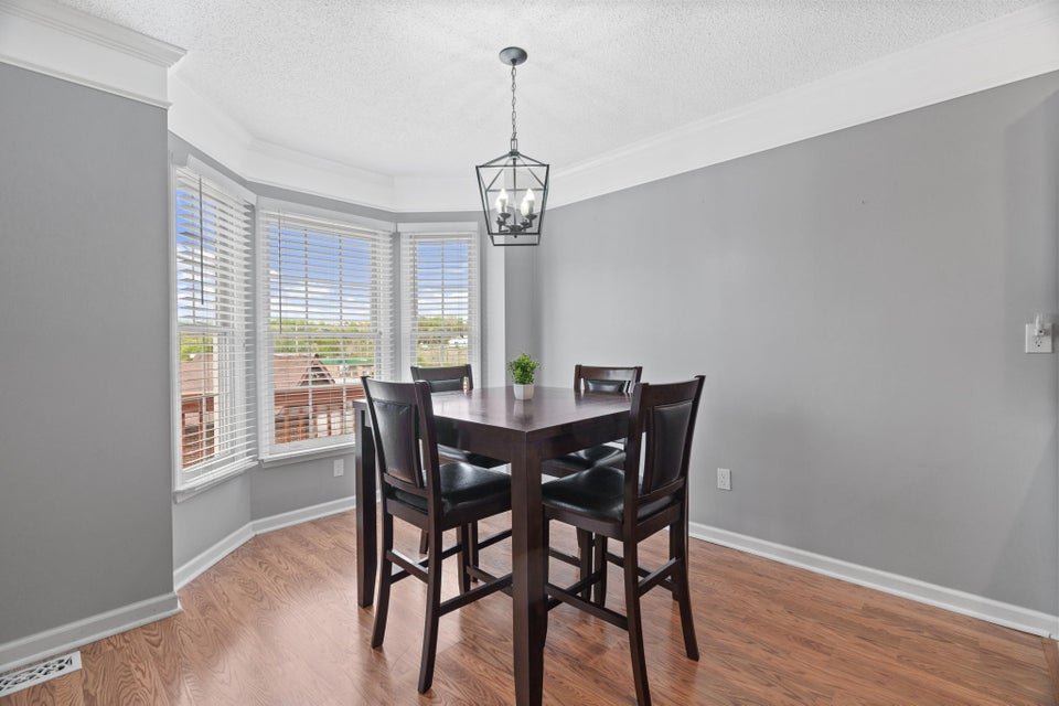 Photo #10: 2002 Timbers Edge Court