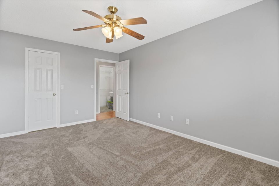 Photo #17: 2002 Timbers Edge Court