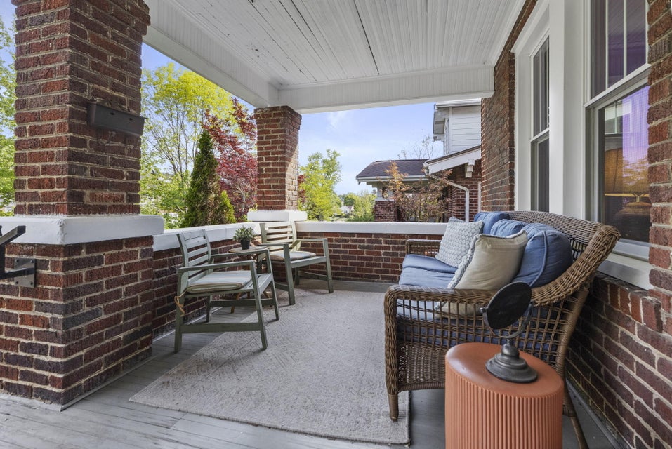 Photo #5: 608 Unaka Avenue
