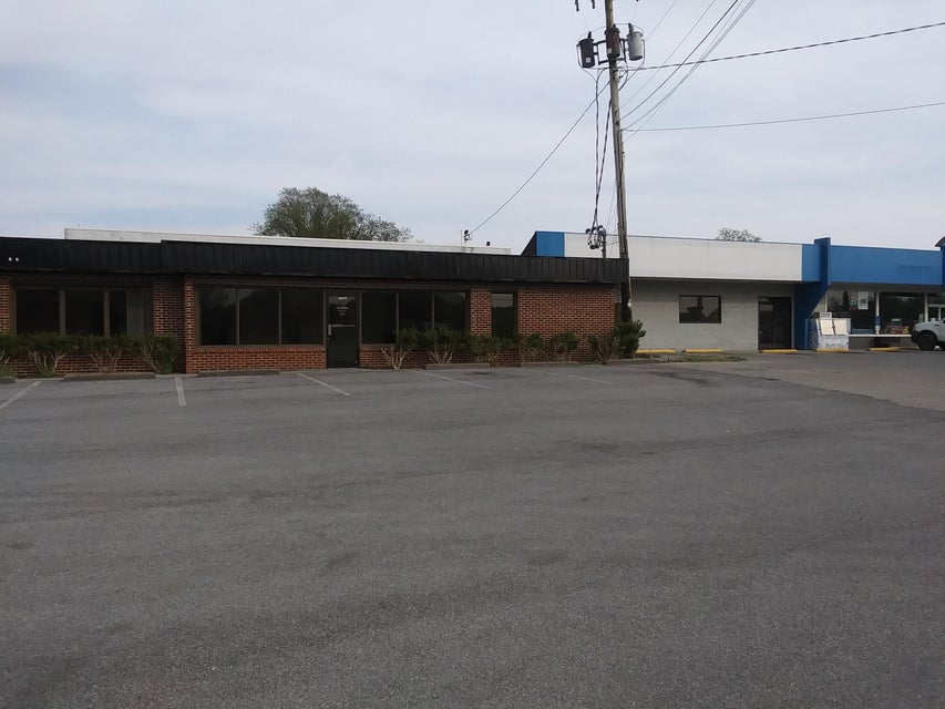 Photo #3: 16076 Lee Highway
