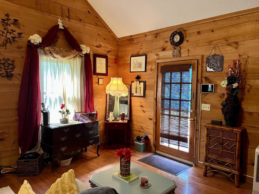 Photo #25: 130 Roanwood Road