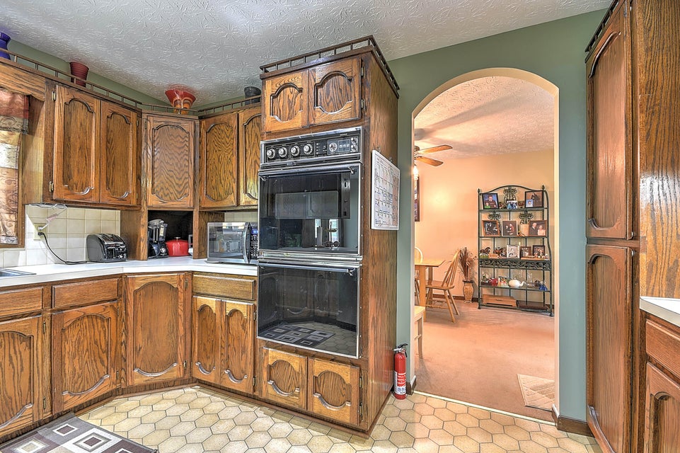 Photo #13: 4089 Spardale Street