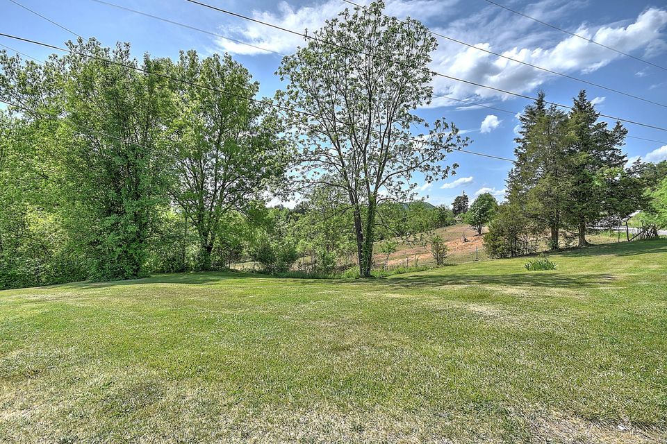 Photo #4: 2024 Happy Hill Road