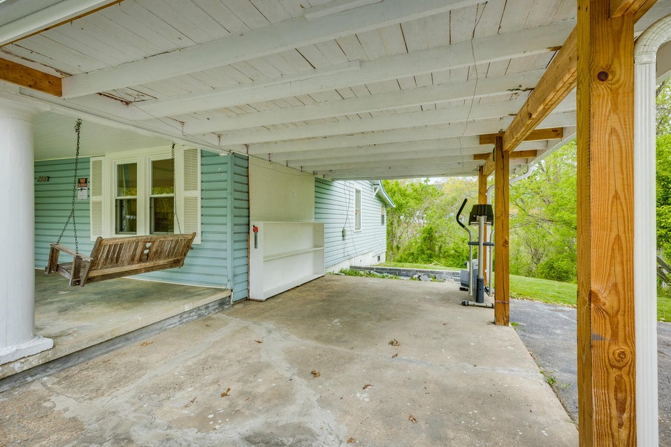 Photo #3: 2316 Reservoir Road