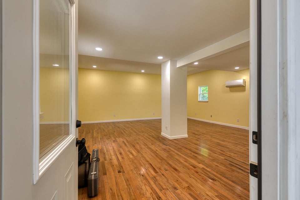 Photo #37: 1703 Woodland Avenue