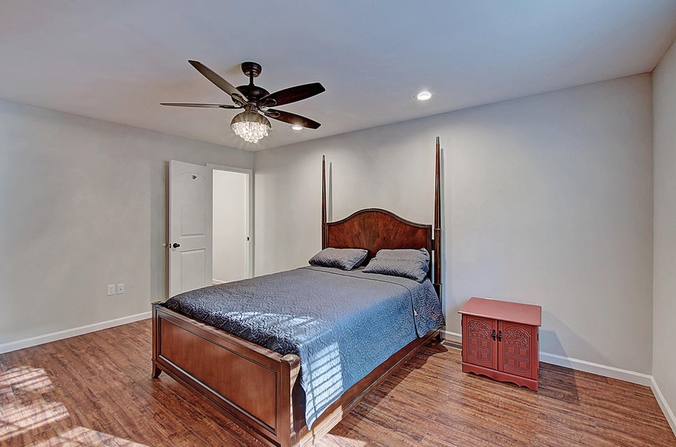 Photo #25: 2100 Longreen Rd