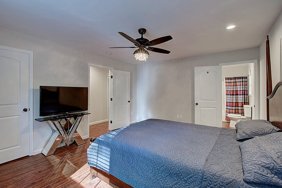 Photo #26: 2100 Longreen Rd