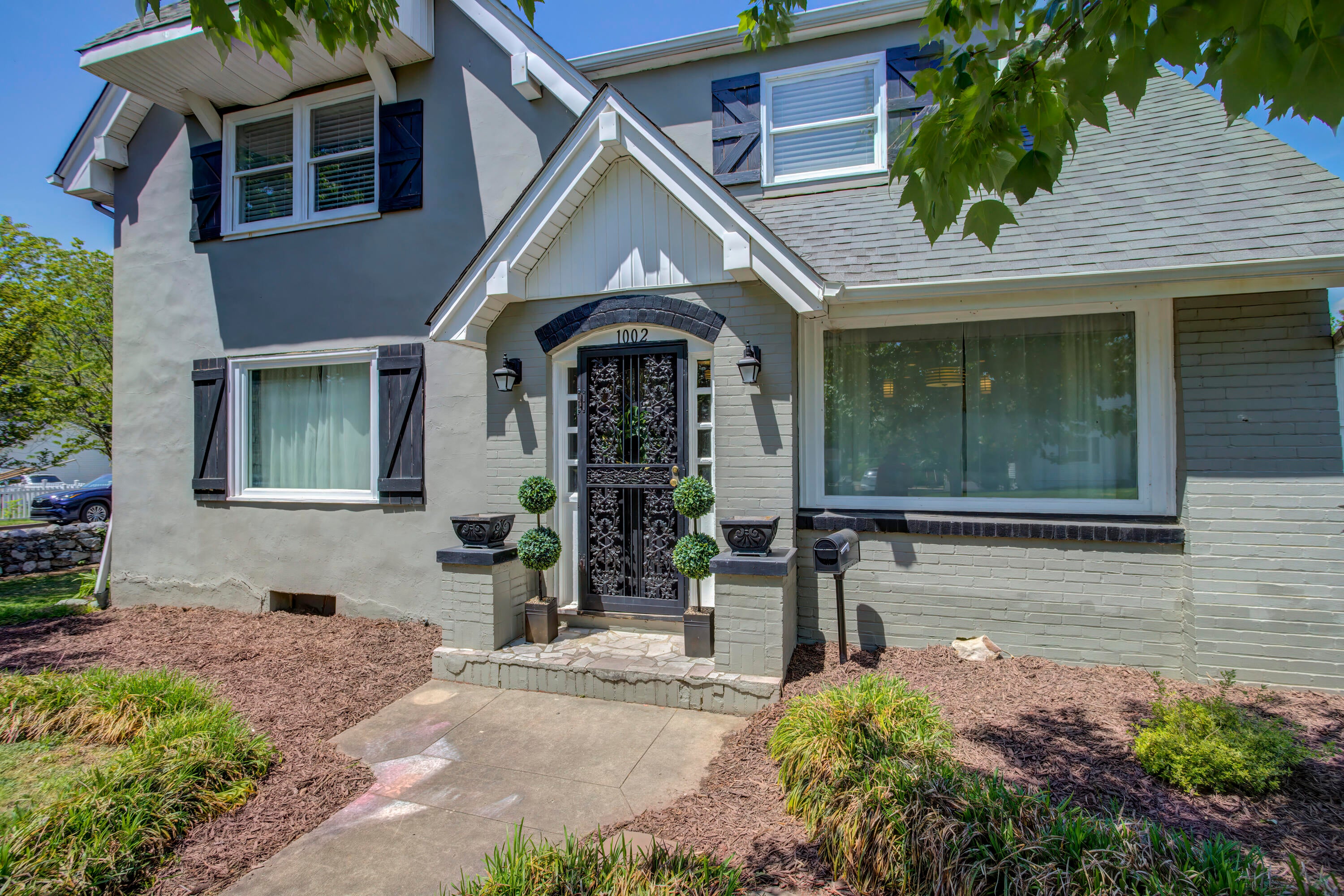 Photo #2: 1002 Watauga Street