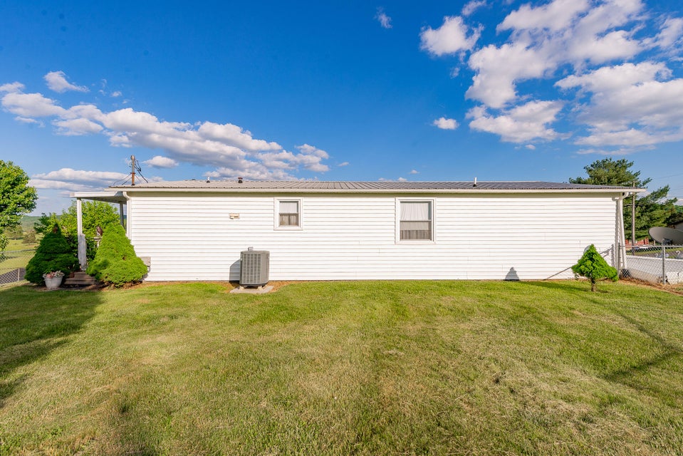 Photo #12: 320 Dearstone Pvt Drive