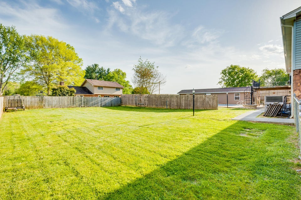Photo #43: 115 Arlington Circle