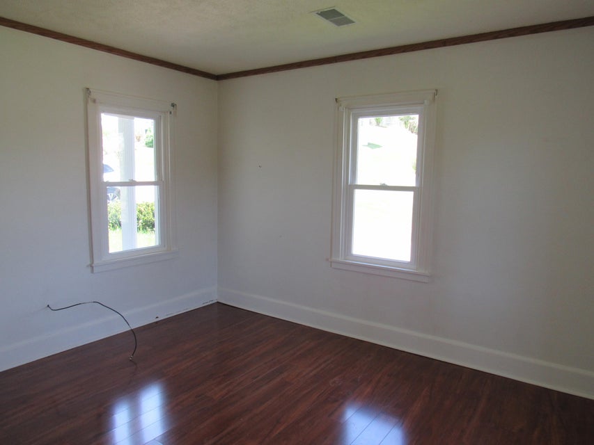 Photo #12: 204 5th Street