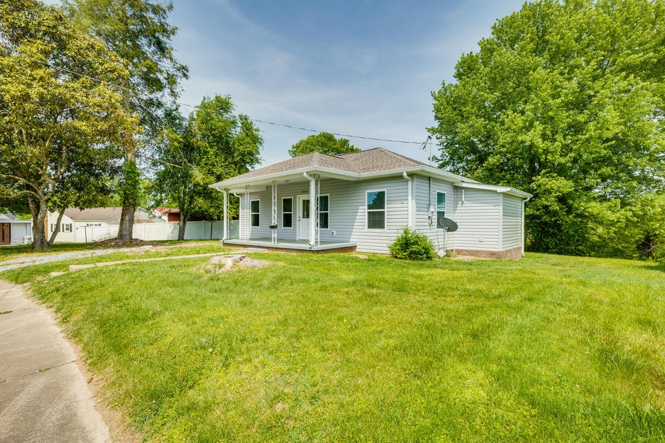 Photo #3: 1753 Virginia Avenue