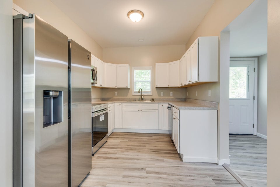 Photo #11: 1753 Virginia Avenue