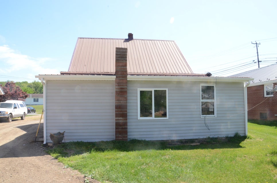 Photo #4: 226 Cheshire Lane