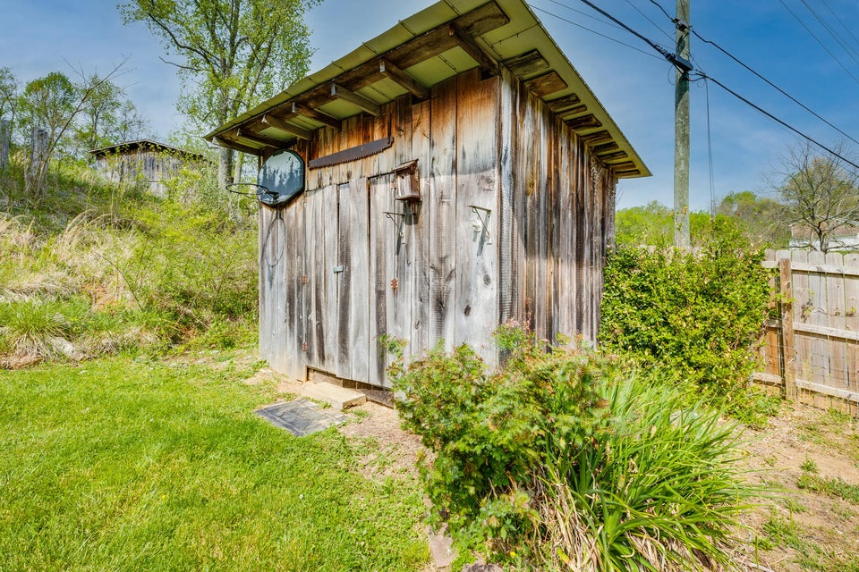 Photo #32: 5772 Daniel Boone Road