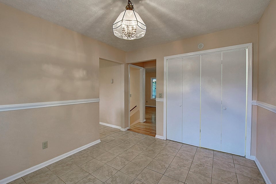 Photo #17: 1201 Fredericksburg Drive