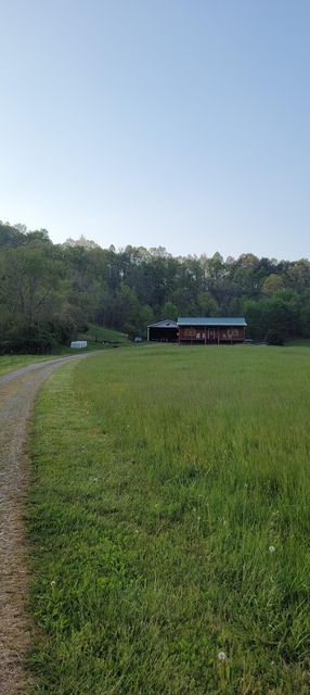 Photo #49: 118 Vaughn Road