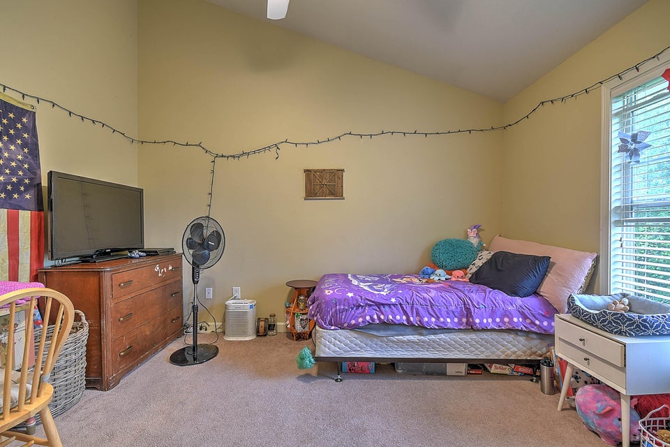 Photo #11: 617 Hazel Street