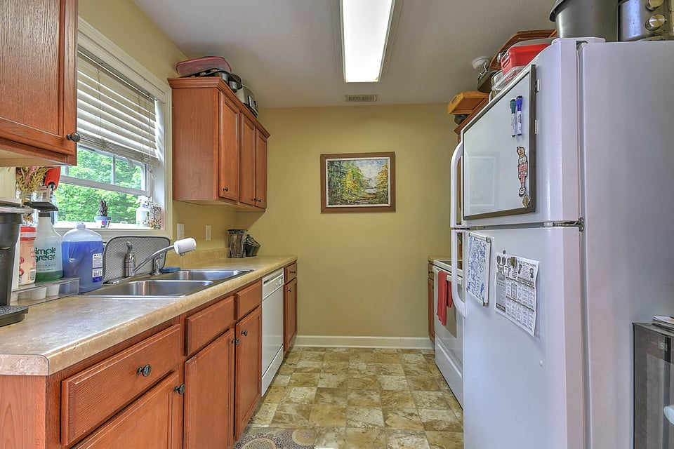 Photo #23: 617 Hazel Street
