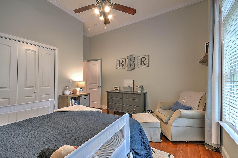 Photo #27: 400 Post Oak Drive