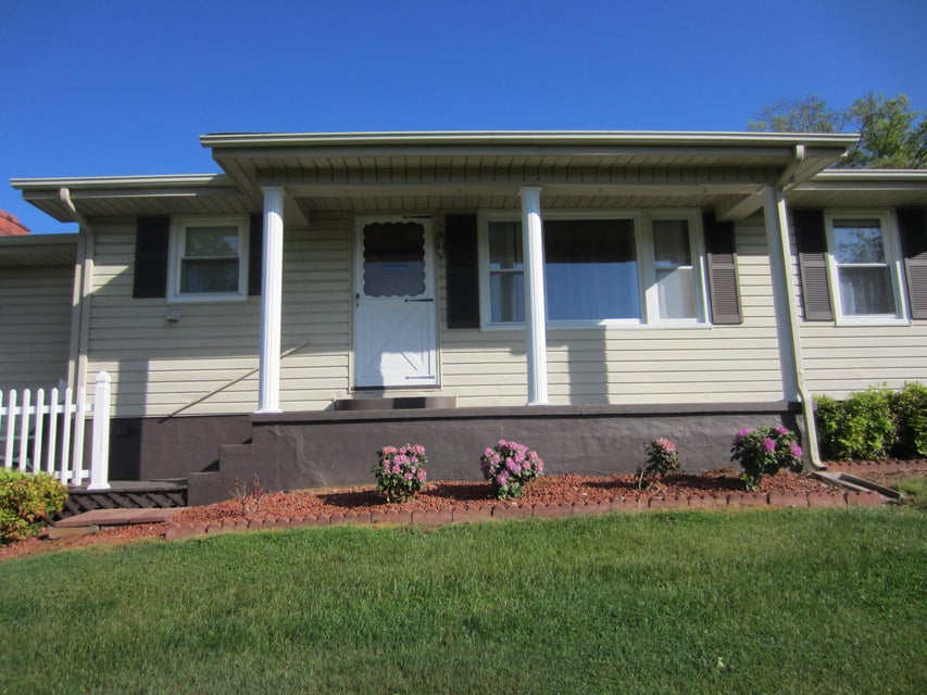 Photo #16: 128 Plainview Drive