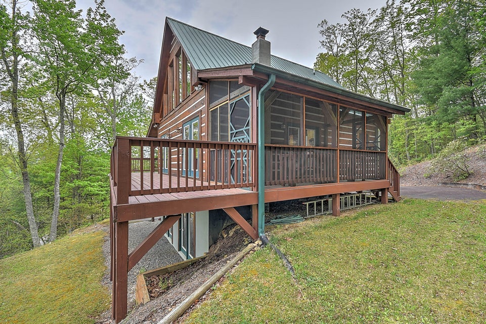 Photo #12: 2434 Callalantee Drive