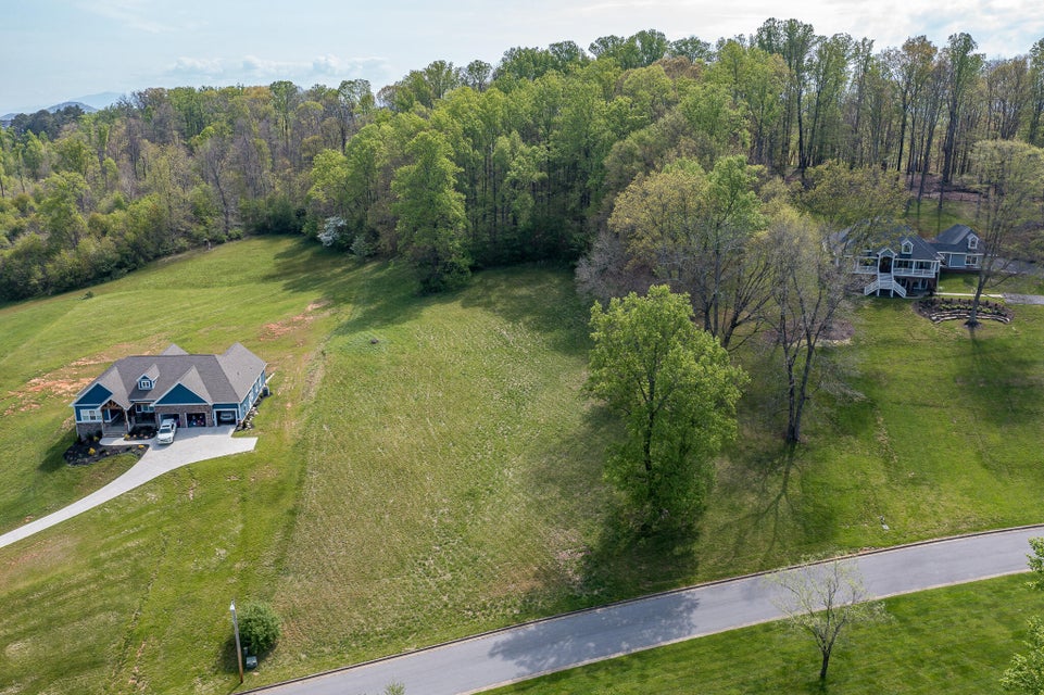 Photo #24: 15 Mccormick Court