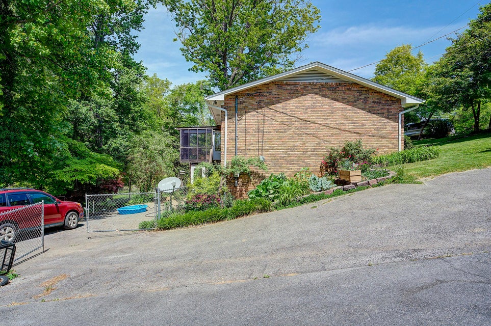 Photo #4: 460 Merman Road