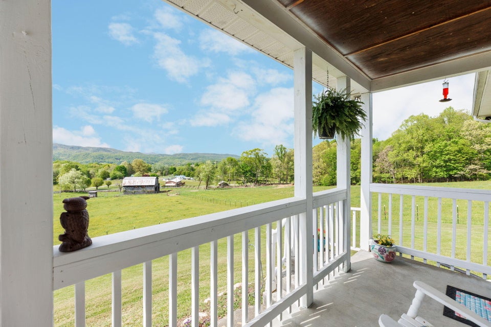Photo #4: 197 Laurel Road