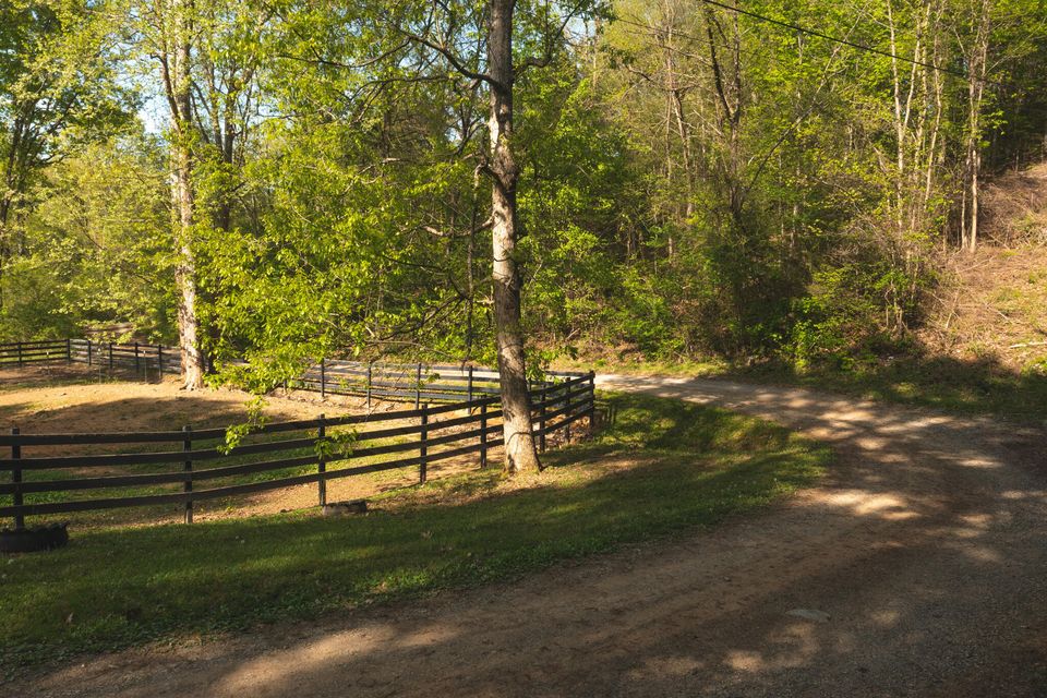 Photo #10: 190 Chartier Lane