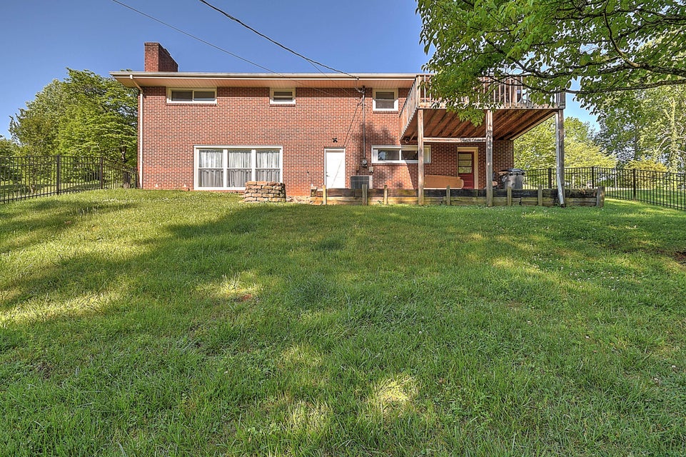 Photo #43: 2361 Woodridge Avenue