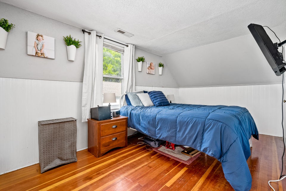 Photo #42: 409 D Street