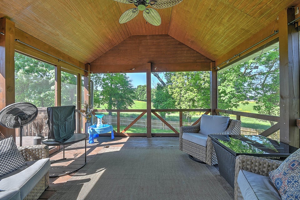 Photo #29: 4103 Sioux Drive