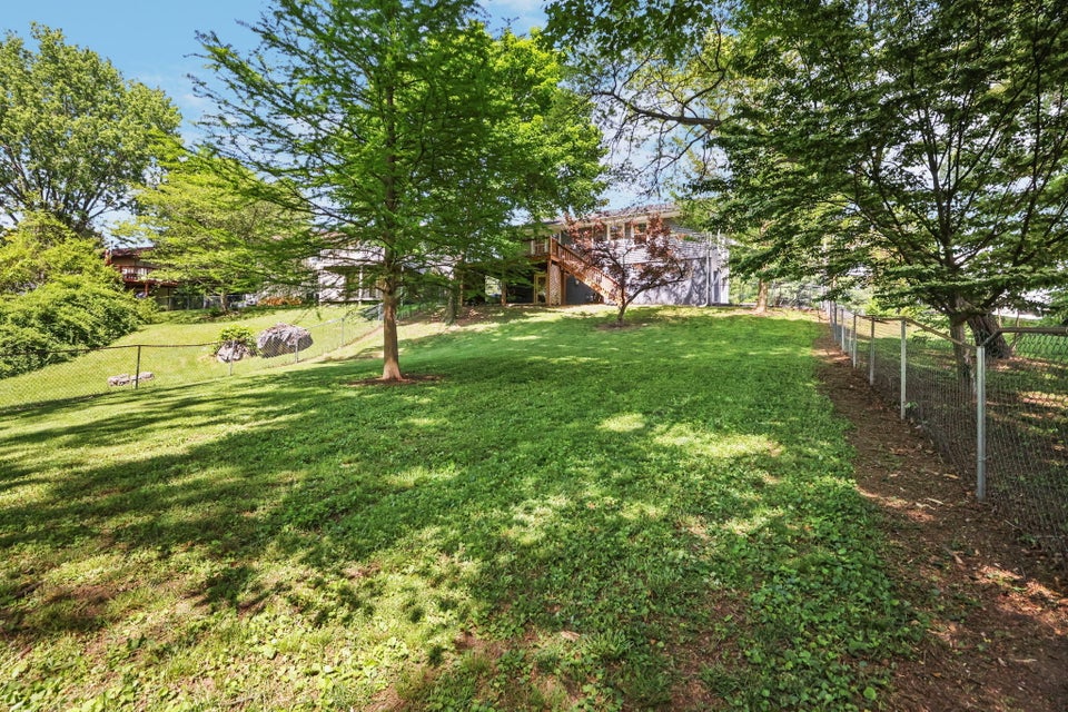 Photo #21: 158 Bellehaven Drive
