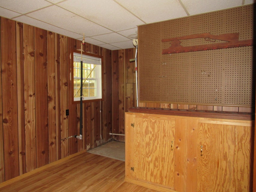 Photo #22: 206 Woodlawn Drive