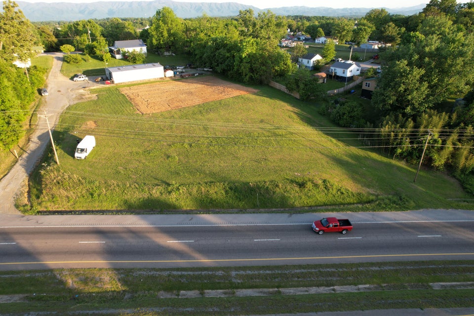 Photo #32: Lot 21 Andrew Johnson Highway