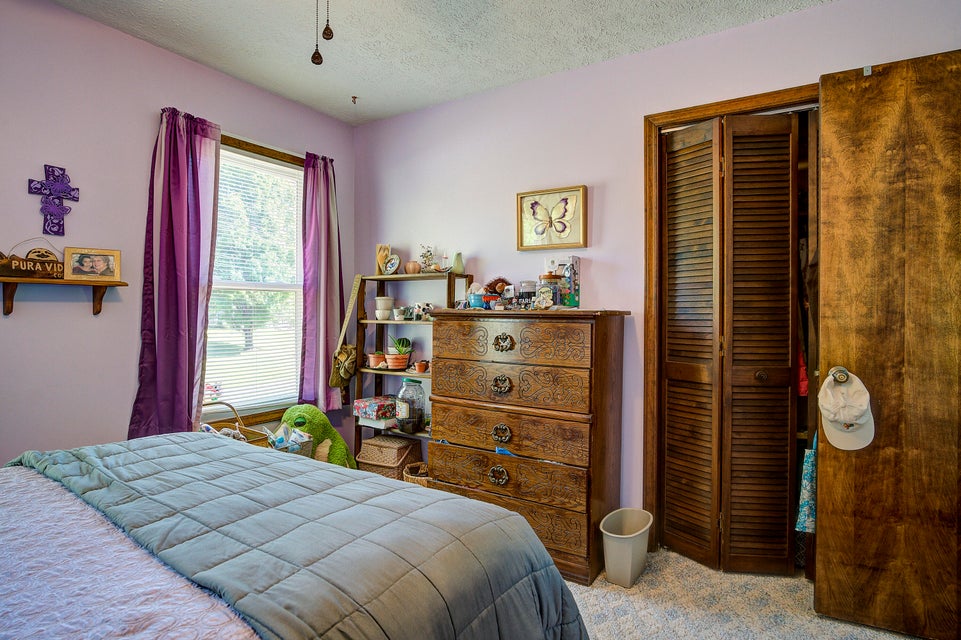 Photo #23: 146 Carden Drive