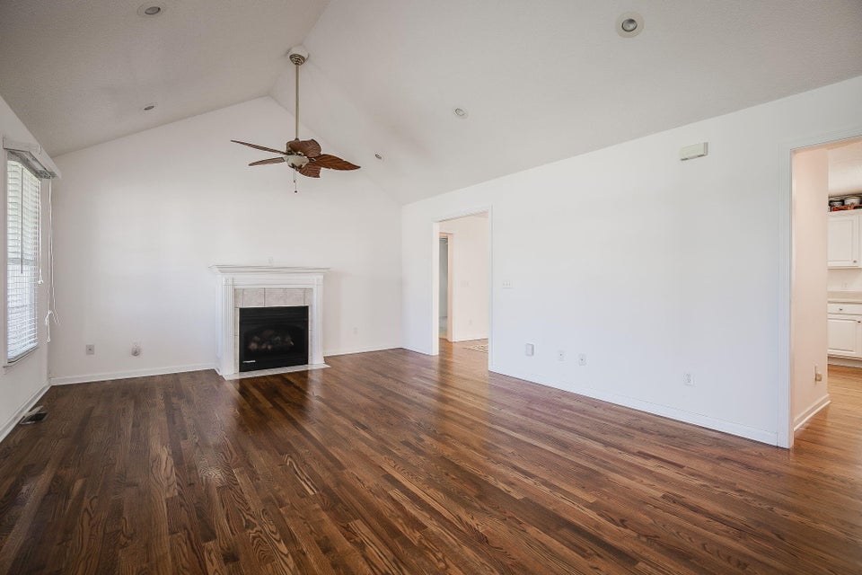 Photo #9: 447 Grey Fox Drive