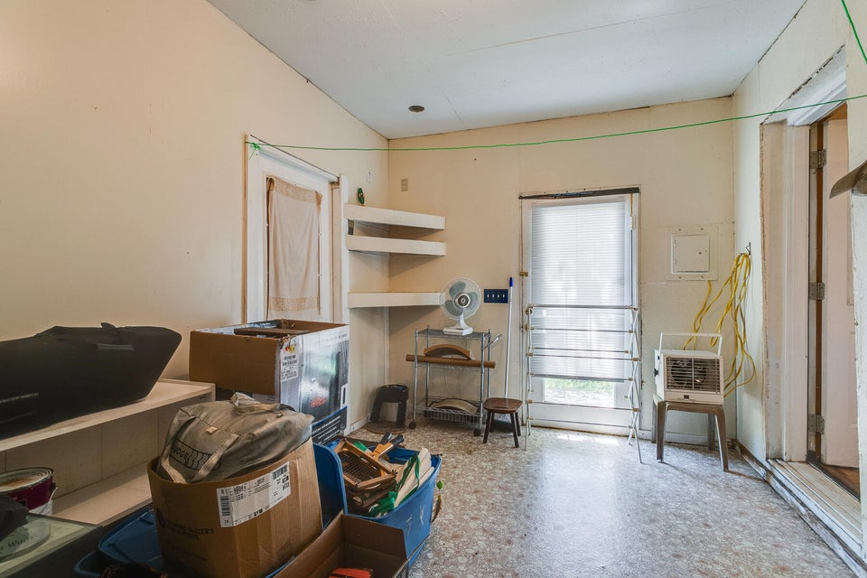 Photo #24: 811 Mckee Street