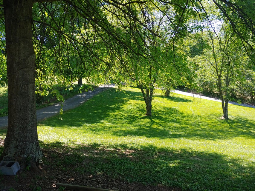 Photo #18: 104 Fieldcrest Road