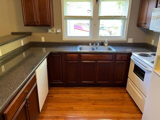 Photo #6: 2123 Hawthorne Street